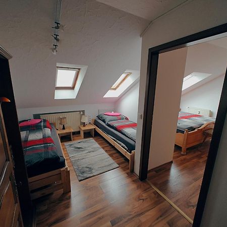 Komfort Ferienwohnung Biene Саарбрюкен Екстер'єр фото