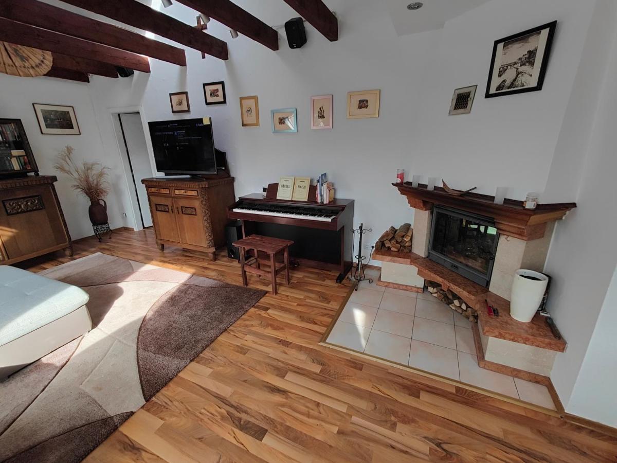 Komfort Ferienwohnung Biene Саарбрюкен Екстер'єр фото