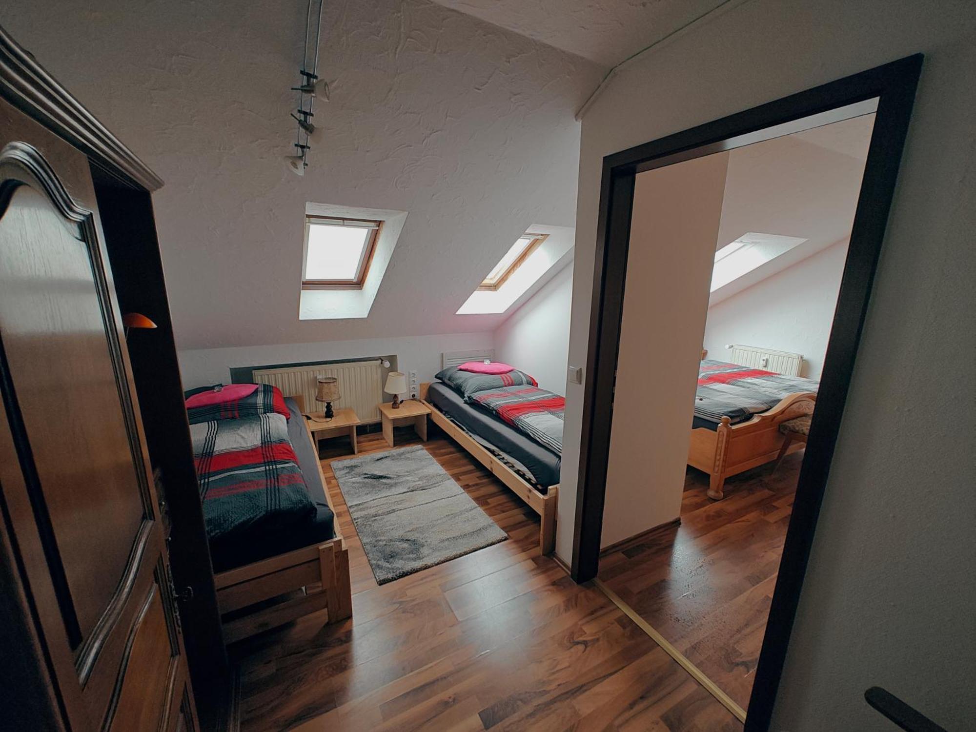 Komfort Ferienwohnung Biene Саарбрюкен Екстер'єр фото